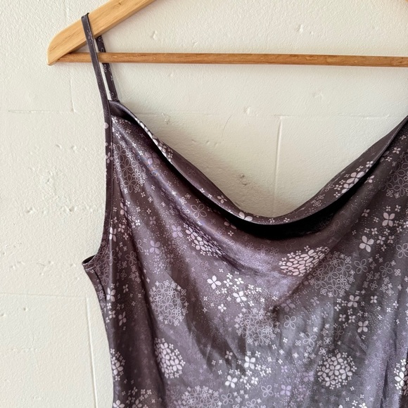 La Vie en Rose Satin Slip Dress - Picture 2 of 8